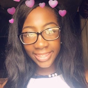 Meet your Posher, Charetha